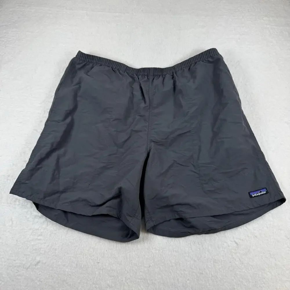Patagonia Swim Trunks Mens Size 2XL Gray Lined Elastic Waist Drawstring Mesh